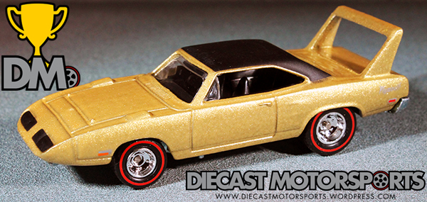 ホットウィール '70 プリマス スーパーバード ホリデーロッド Holiday Rods: '70 PLYMOUTH SUPERBIRD – ORANGE TRACK DIECAST