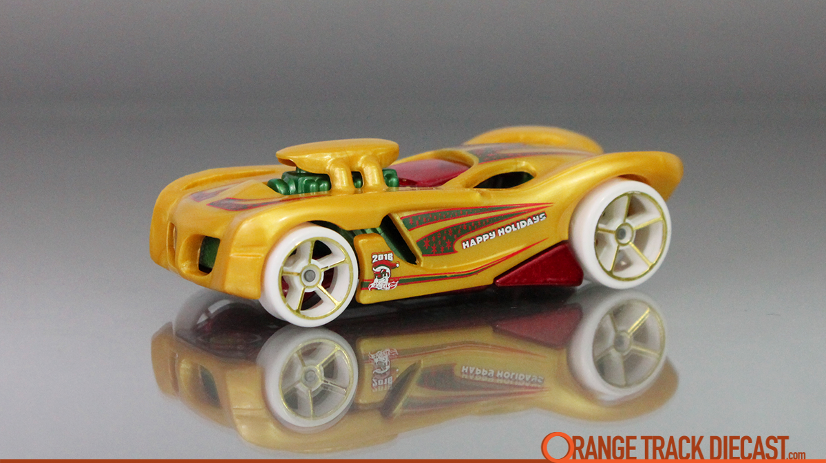 Hot Wheels Holiday Racers 2/5 – 1:64 Scale Die-Cast Car, 'TAN 16 Angels 52/365' Collectible