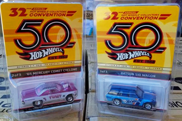 32nd Annual Hot Wheels Collectors Convention SOUVENIR CARS are in